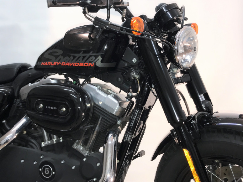 BATRIDE Gabelcover Harley Davidson Sportster 48 2010-2015 Schwarz Glanz